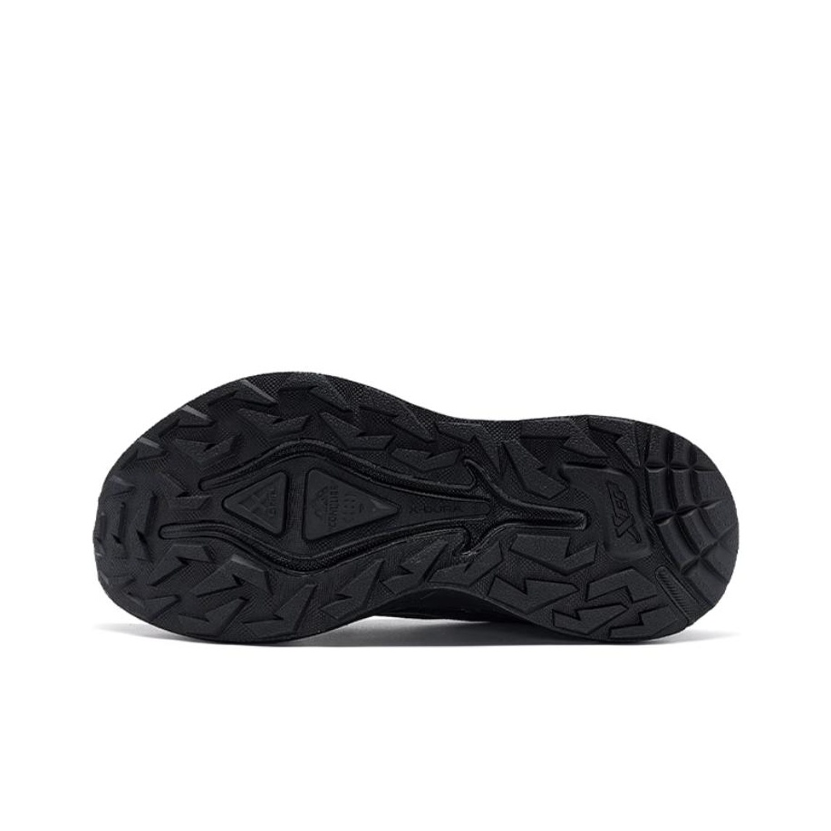 XTEP Outdoor Shoes Men Low-Top Black Silver Color - Cheap