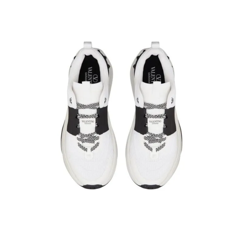 Valentino Garavani True Act Panelled Sneakers-3