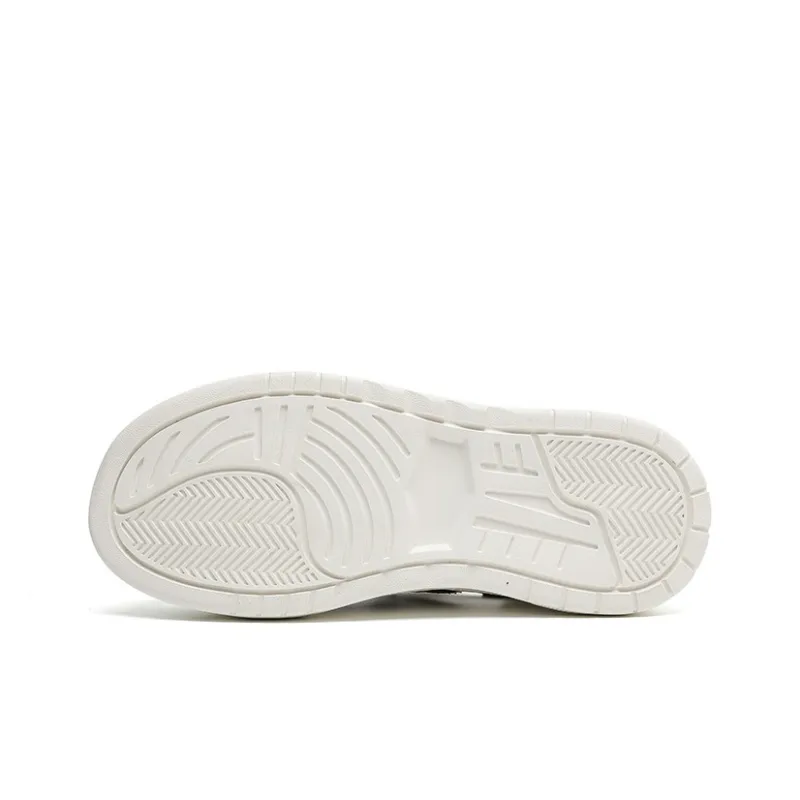 AIFUlIn Evelyn Abrasion Resistant Slip Resistant Low Top Skateboard Shoes Women's White-9