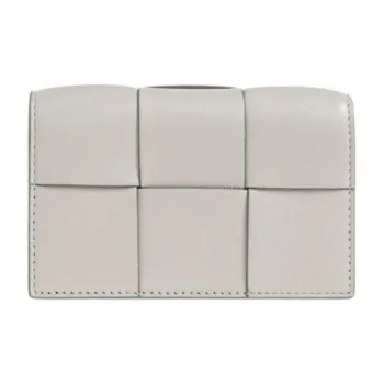 Bottega Veneta Bi Fold Card Holder