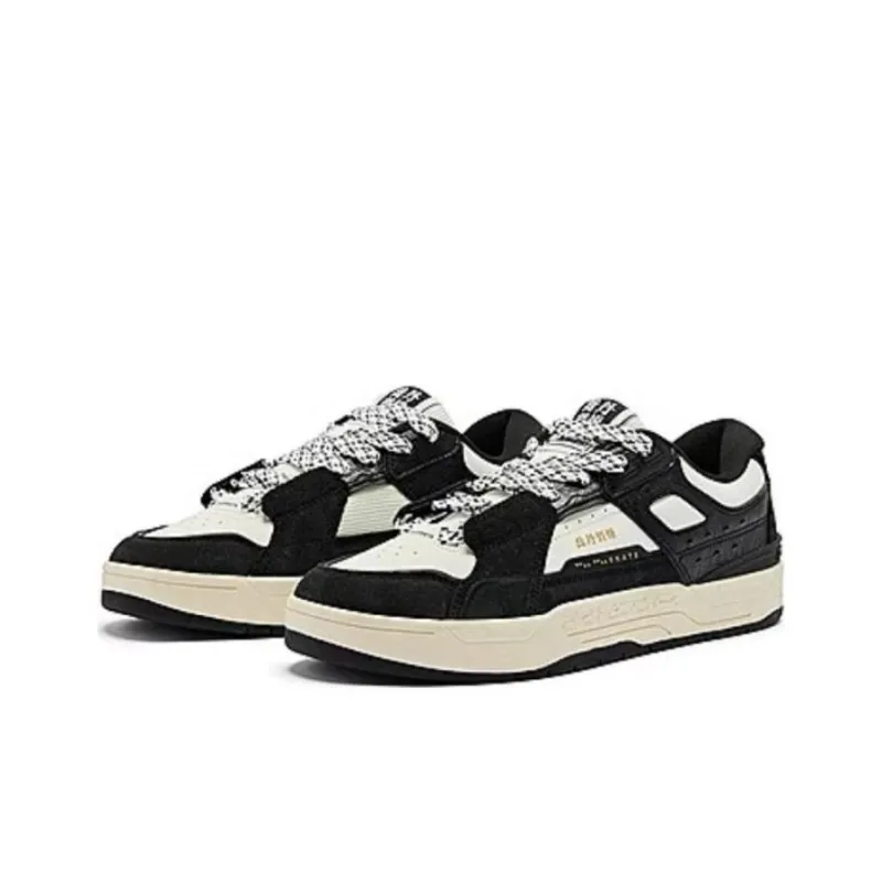 QIAODAN Mortise And Wood Zero Cushioning Wear Resistant Low Top Skateboard Shoes Men's Black-1