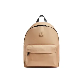 Moncler New Pierrick Logo Patch Zipped Backpack
