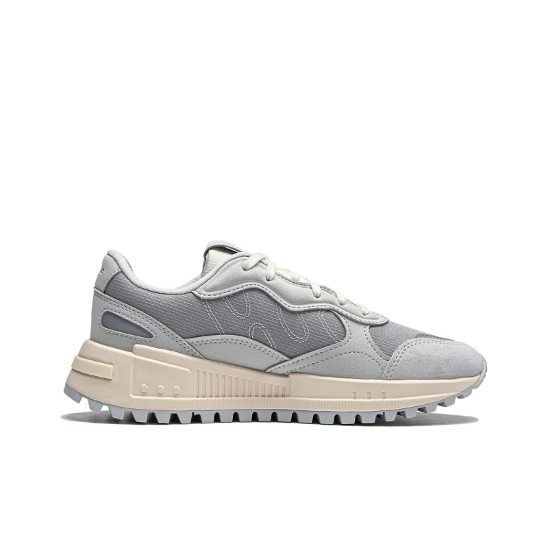 LiNing ChengFeng Anti-Slip And Wear-Resistant Cushioning Height Increasing Low-Top Casual Shoes Women's Gray-1