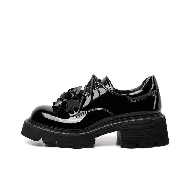 Hoov Loafers Women's Black/White-5