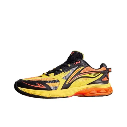 LiNing Shake 2.0 Wear Resistant Slip Resistant Low Top Running Shoes Men's Yellow Orange