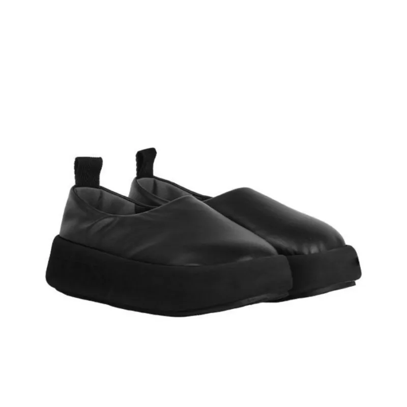 PIUMESTUDIO Low-Top Casual Shoes Unisex Black-1