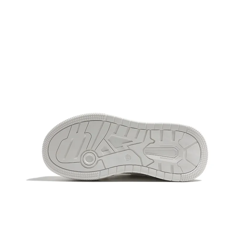 MIS. DANNY Abrasion Resistant Low Top Skateboard Shoes Women's-7