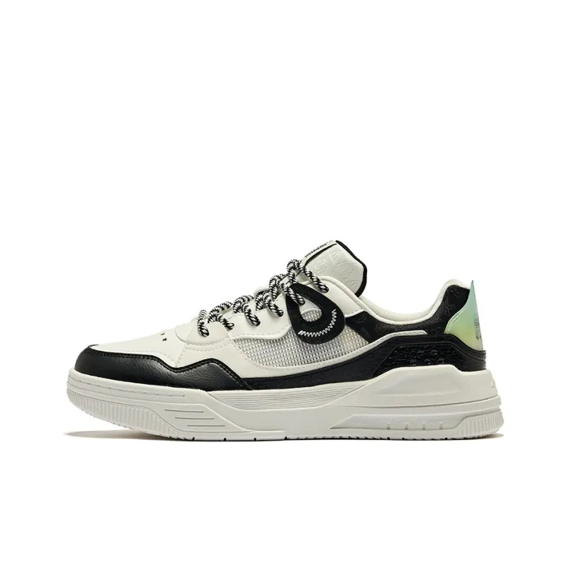 Erke Battery Panda Punk Panda Anti Slip Wear Resistant Low Top Skateboard Shoes Men's Microcrystal White/Jet Black-0