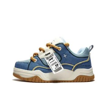 A1 Wear Resistant Low Top Skateboard Shoes Unisex