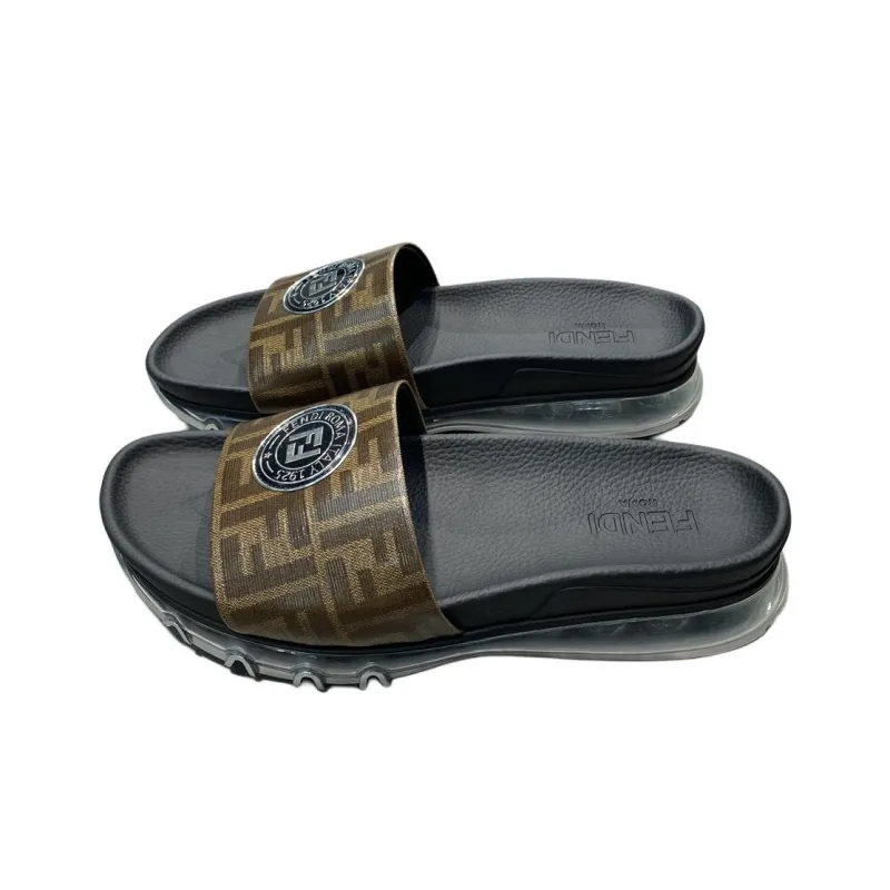 FENDI Slide Slippers Men's Umber-1