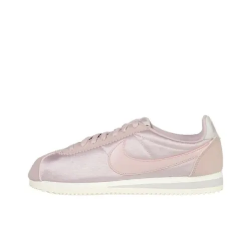 Nike Classic Cortez Running Shoes Women's Low-Top Pink