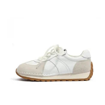 CENTRAL&KITTY Lightweight Breathable Supportive Height Increasing Low-Top Skateboard Shoes Women's