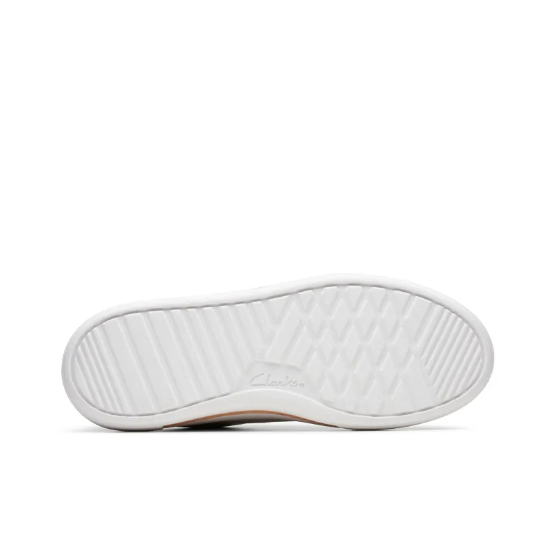 Clarks Low Top Skateboard Shoes Women's White-4