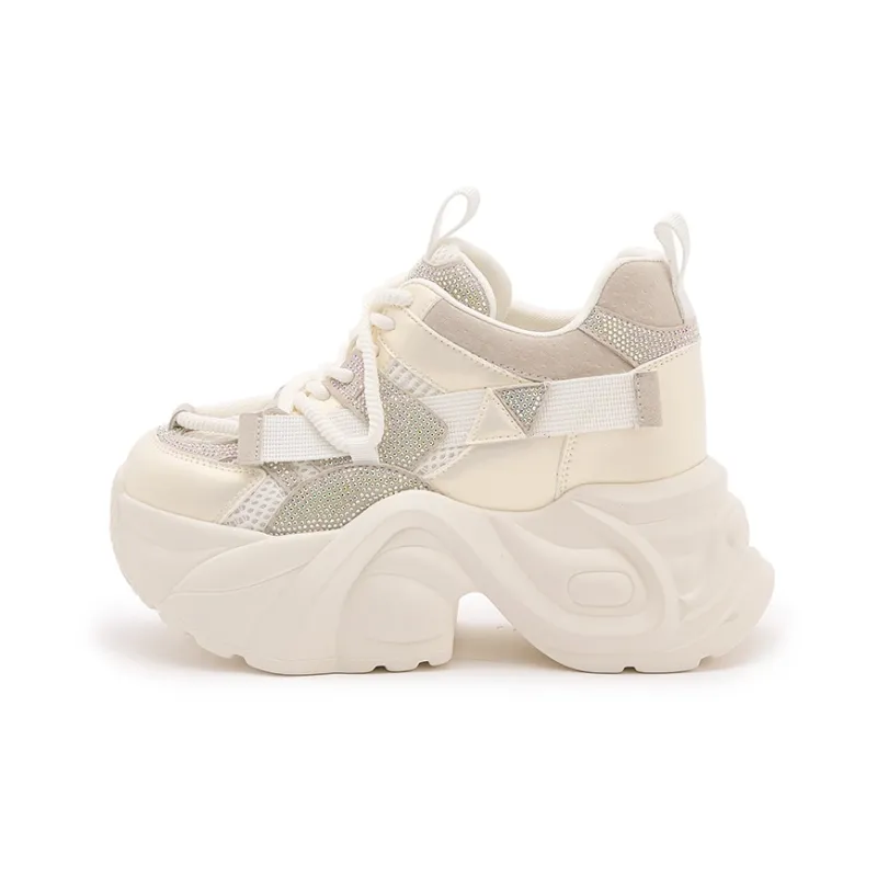 Milan Love Song Cushioned Slip Resistant Low Top Chunky Sneakers Women's-6