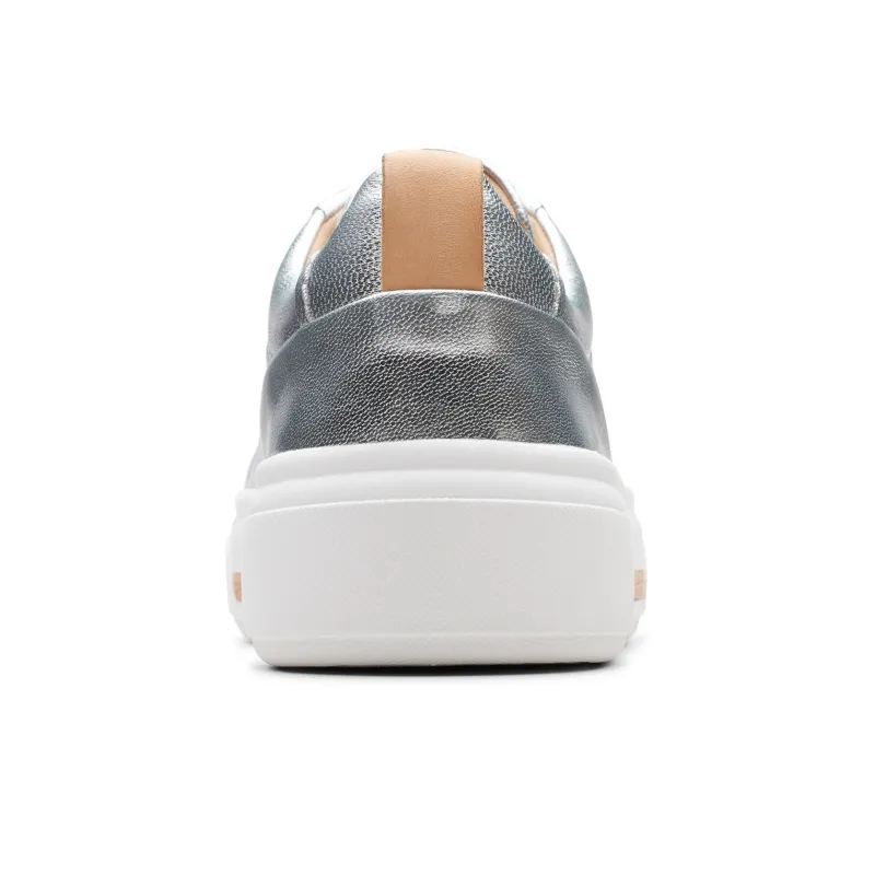 Clarks Low Top Skateboard Shoes Women's Silver-3
