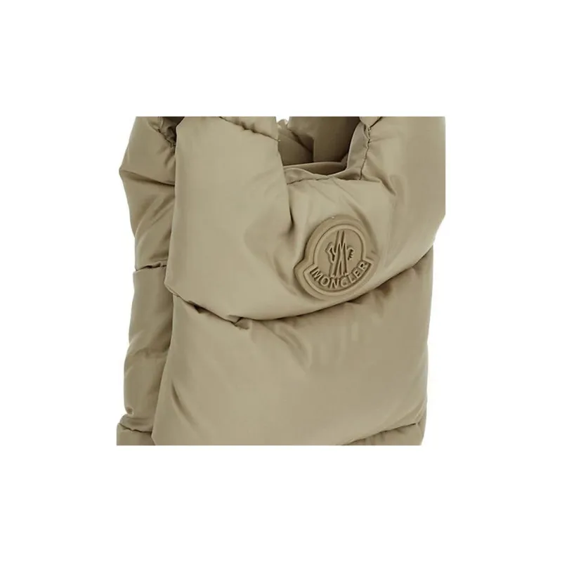 Moncler Legere Logo Patch Quilted Crossbody Bag-3