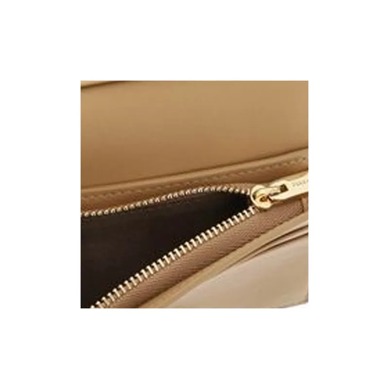 FERRAGAMO Cow Leather Wallet Women's Light Brown-3