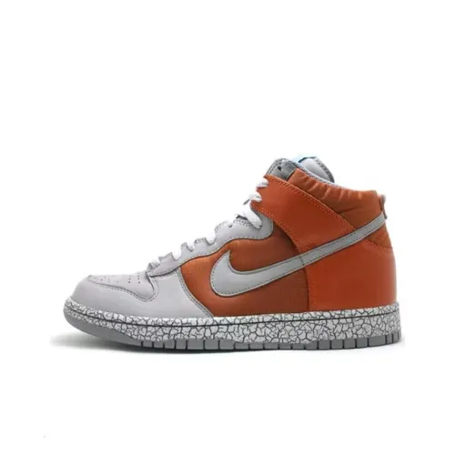 Nike Dunk High Earthquake Dark Orange