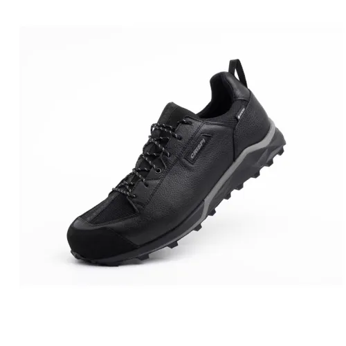 CRISPI Hiking / Trekking Shoes Men Mid-Top Black