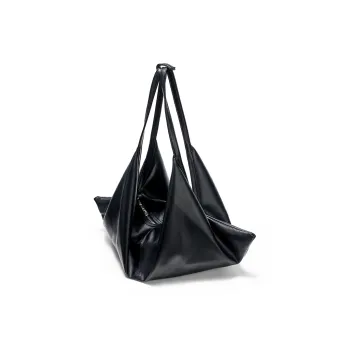 Yawei Kuroda Shoulder Bags Black