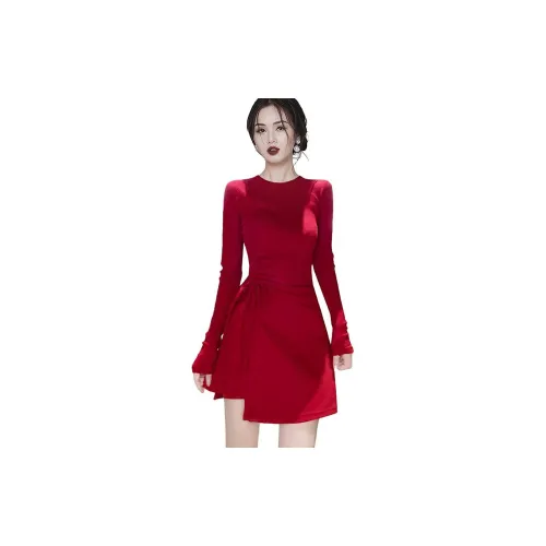 Daisy Long-Sleeved Dresses Women's Red