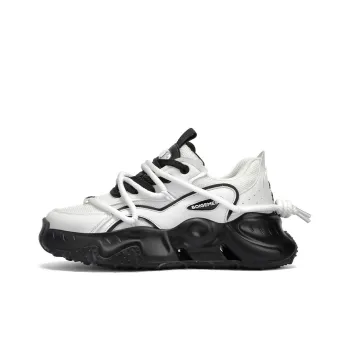 BOIGEMES Low Top Chunky Sneakers Men's White Black