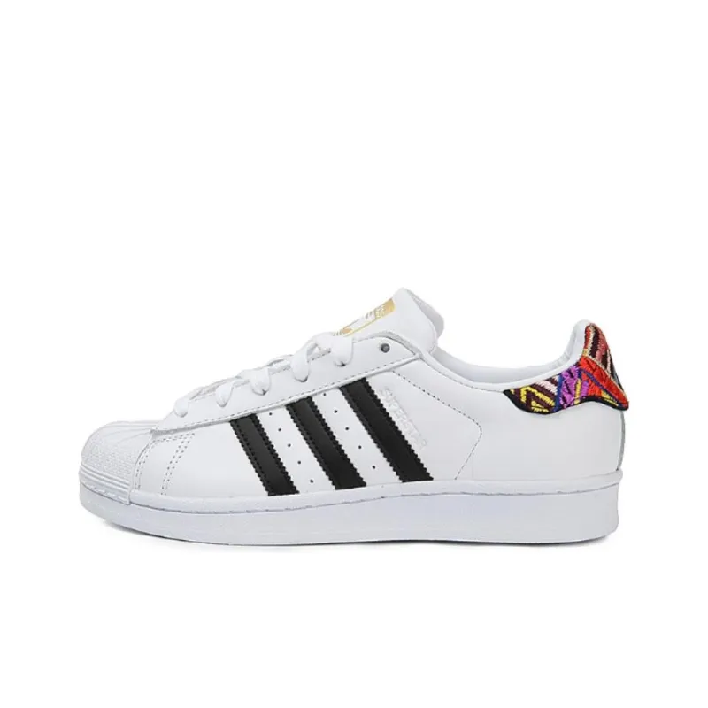 Adidas Women's Superstar 'Embroidery'-0