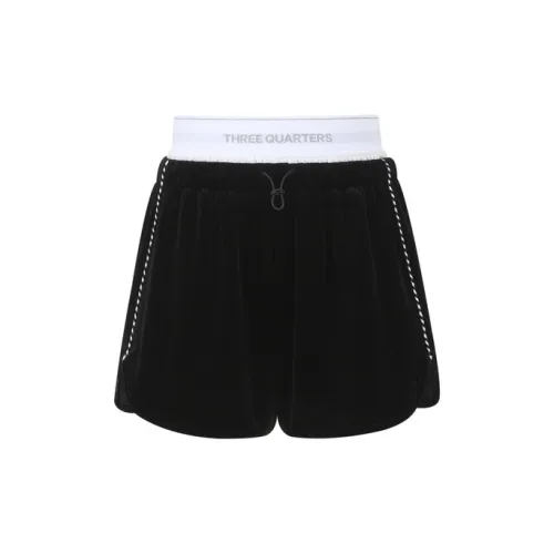 Three Quarters Casual Shorts Women's Black