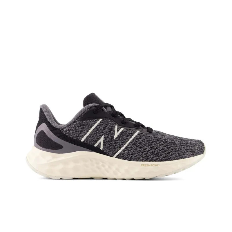 New Balance Slip Resistant Low Top Running Shoes Women's Black-1