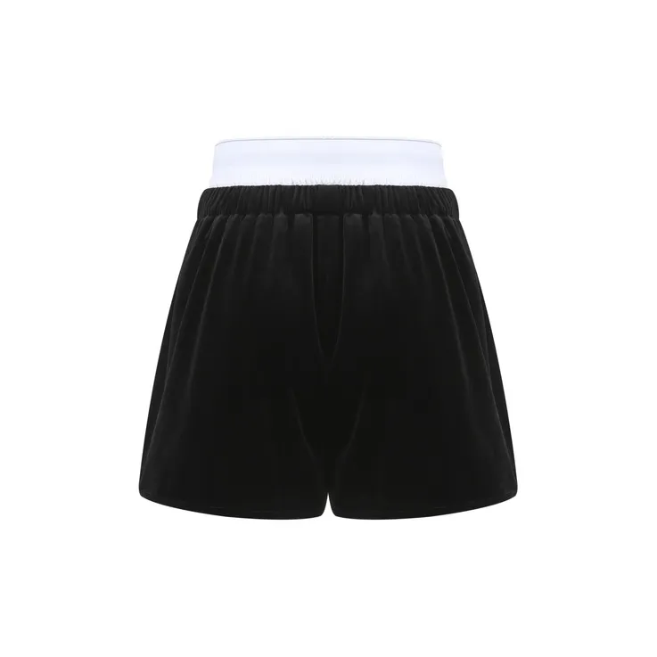 Three Quarters Casual Shorts Women's Black-1