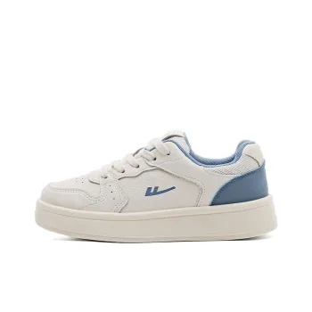 Warrior Non slip Lightweight Low Top Skateboard Shoes Women's Beige Blue