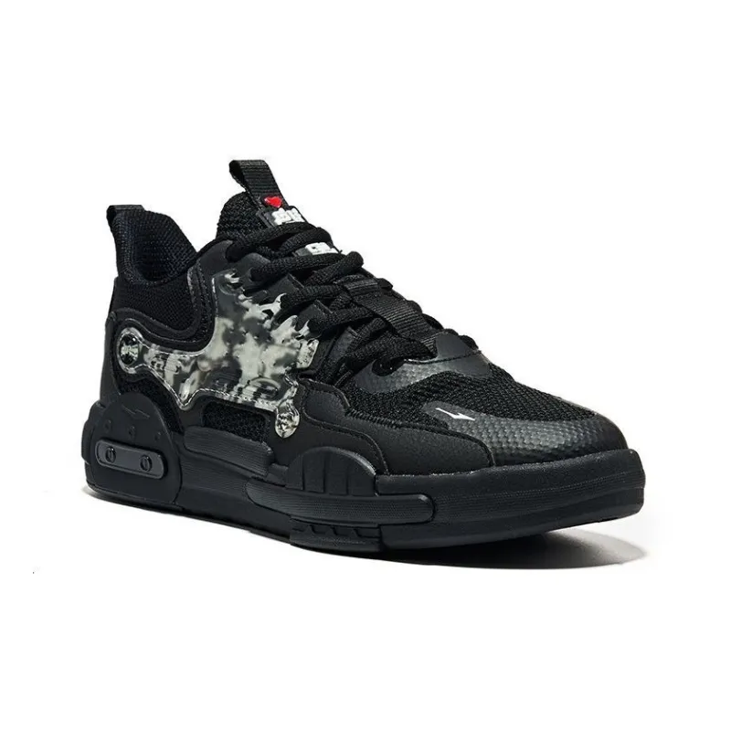 Erke Wushuang Thermal Cushioning Coverage Low Top Skateboard Shoes Men's Jet Black-3
