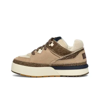 UGG Goldencush Sand