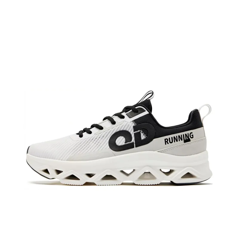 QIAODAN Wear resistant And Lightweight Low Top Running Shoes Men's White Black-0