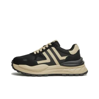 TATA Chunky Sneakers Women's Low Top Multicolor