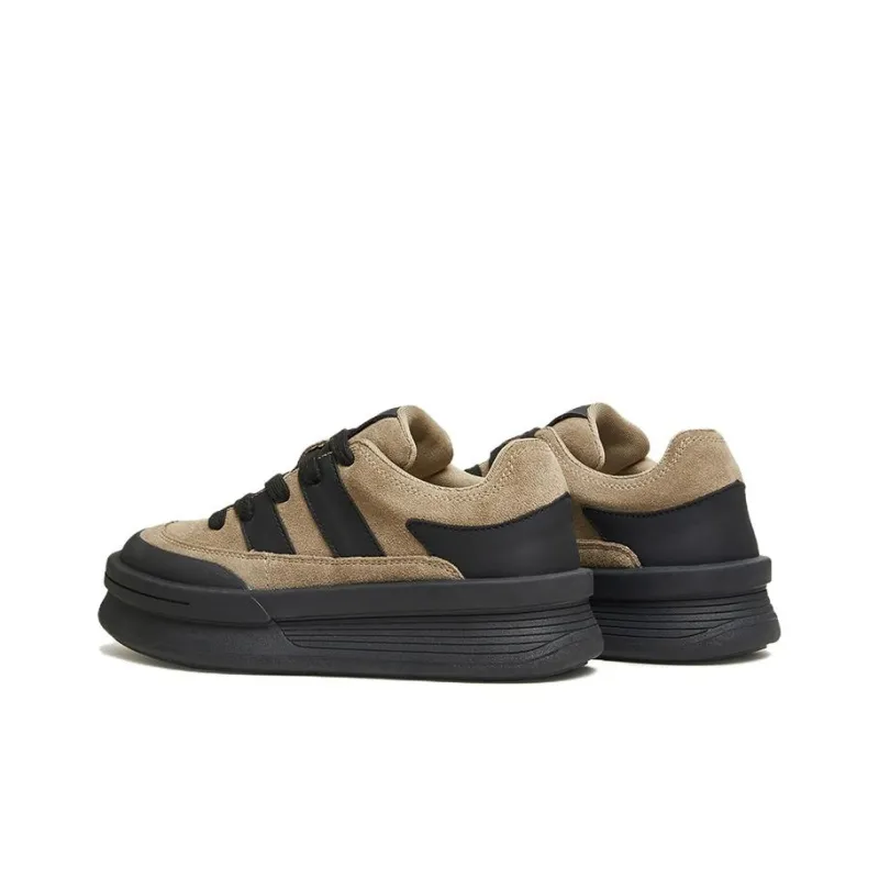 TATA Skateboard Shoes Women's Low Top Solid Color-2