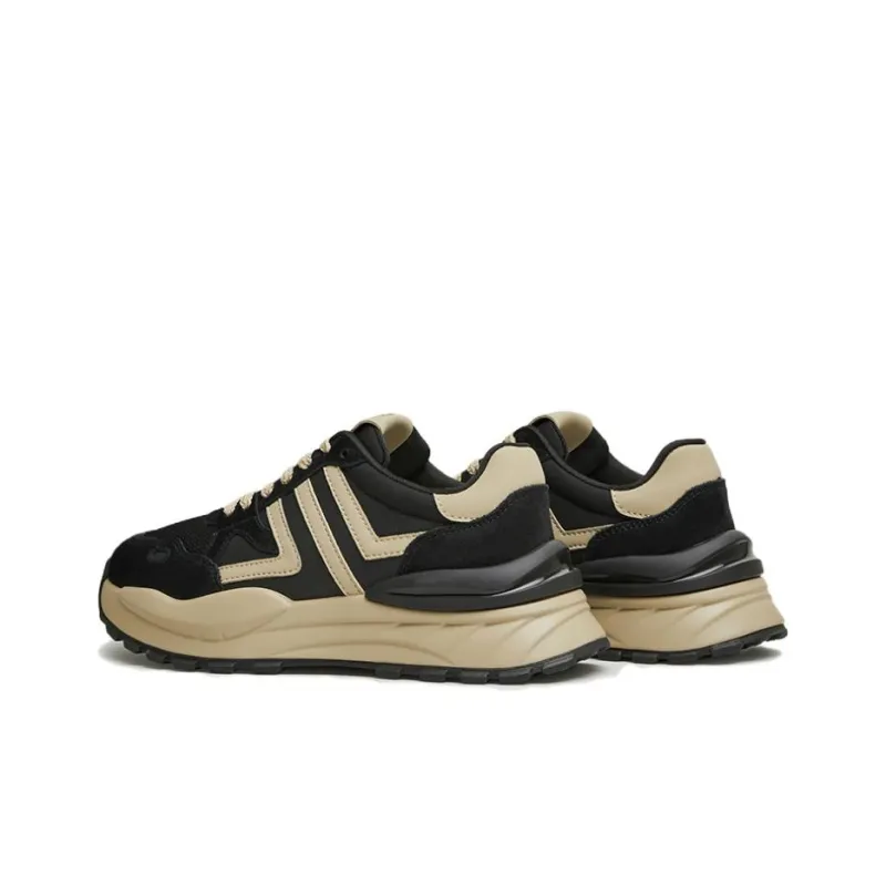TATA Chunky Sneakers Women's Low Top Multicolor-7