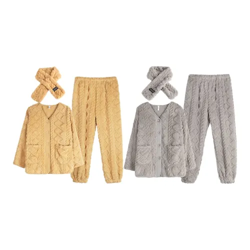 Xuan Liang Unisex Pajama Sets