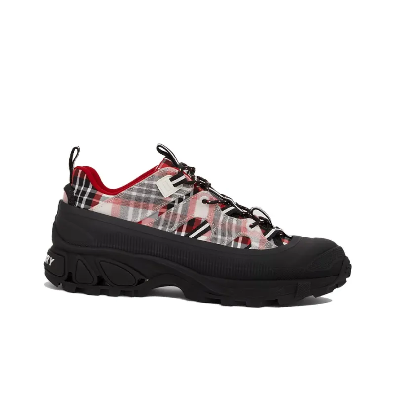 Burberry Cushioned Wear-Resistant Height Increasing Low-Top Casual Shoes Men's Red Black White-1