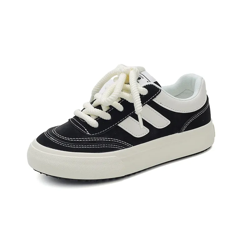 YOBN SMILE Low-Top Skateboard Shoes Women's-1