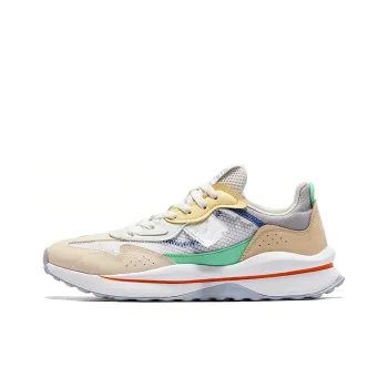 QIAODAN Anti Slip Wear Resistant Low Top Sports Casual Shoes Men's Jordan White Vanilla Yellow