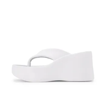 XMISTUO Cut Out Abrasion Resistant Quiet Flip Flops Women's