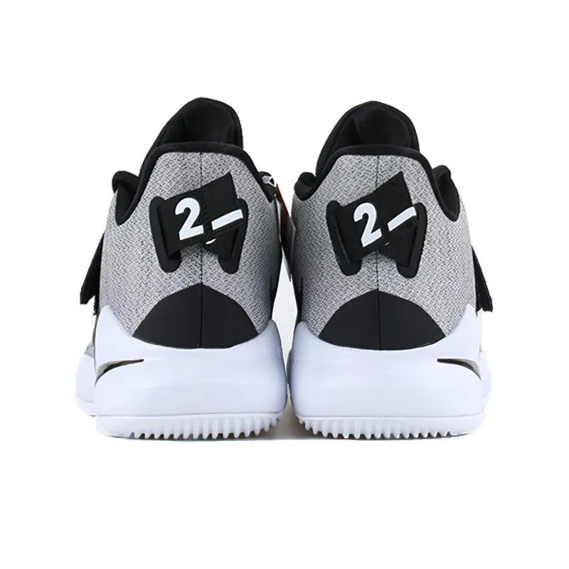 Nike Ambassador 11 Black White-3