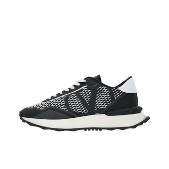Valentino Garavani Sneakers Black