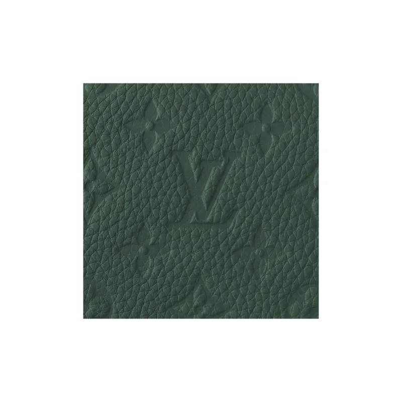 LOUIS VUITTON Dopp Kit-5