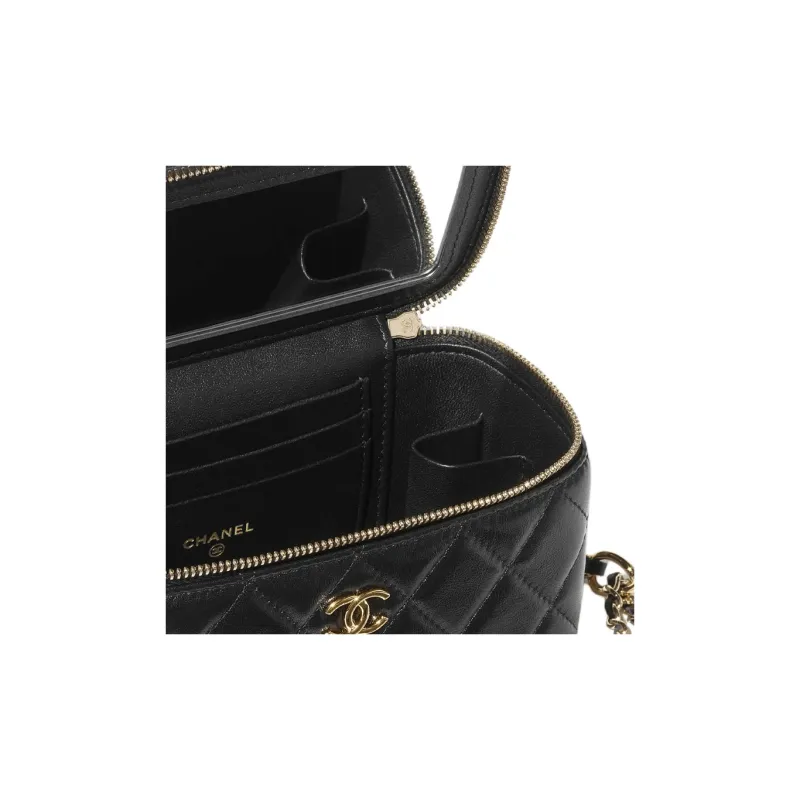 CHANEL Bright Crinkle Calfskin One Shoulder Crossbody Clutch Women's Black-3