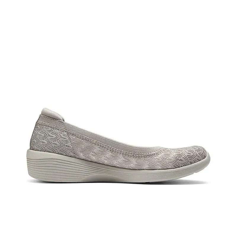 Skechers Modern Comfort Wear Resistant Low Top Casual Shoes Women's Taupe-1