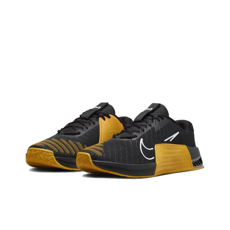 Nike Metcon 9 Tb 'Black University Gold'-1