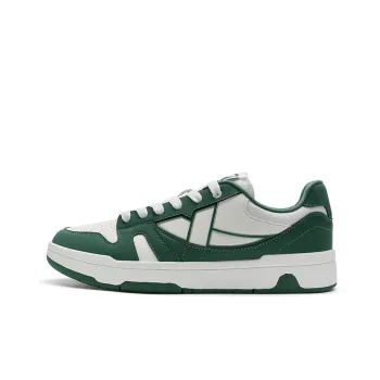 XTEP MAXX LITE Wear Resistant Low Top Skateboard Shoes Men's Sail White/Deep Emerald Green
