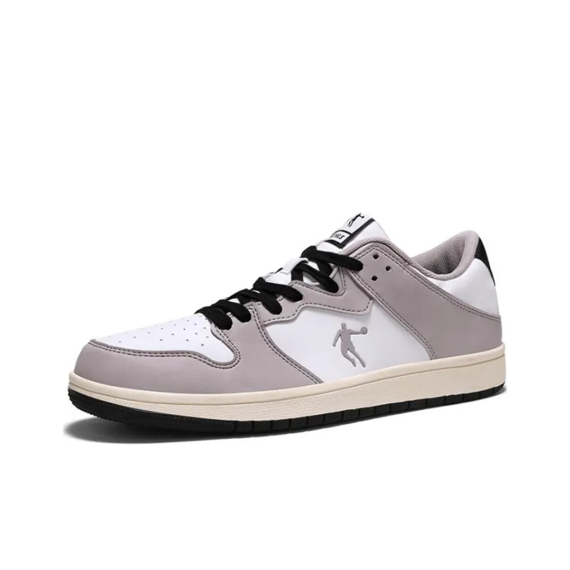 QIAODAN Coverage Cushioning Low Top Skateboard Shoes Men's Gray White-2